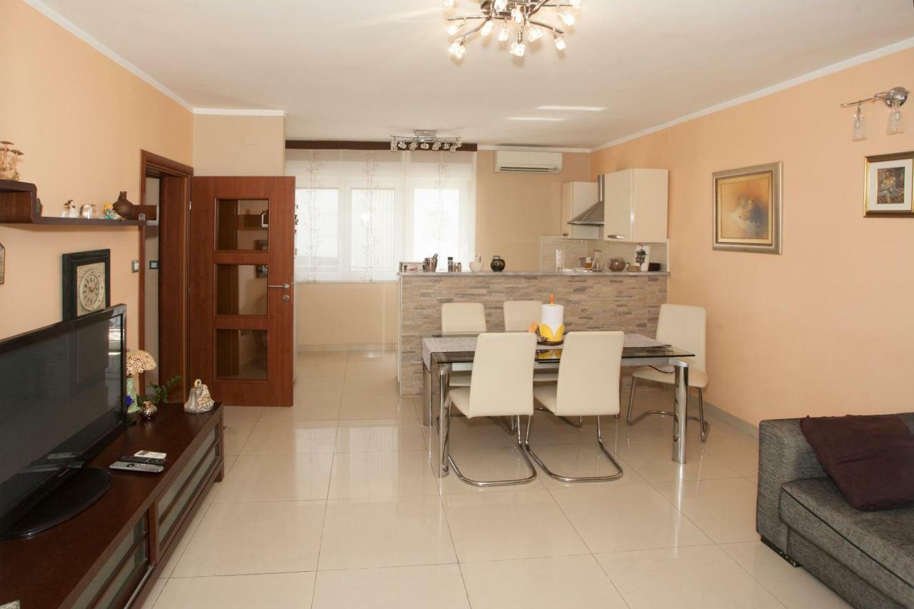 Apartment Dolores Split Dış mekan fotoğraf