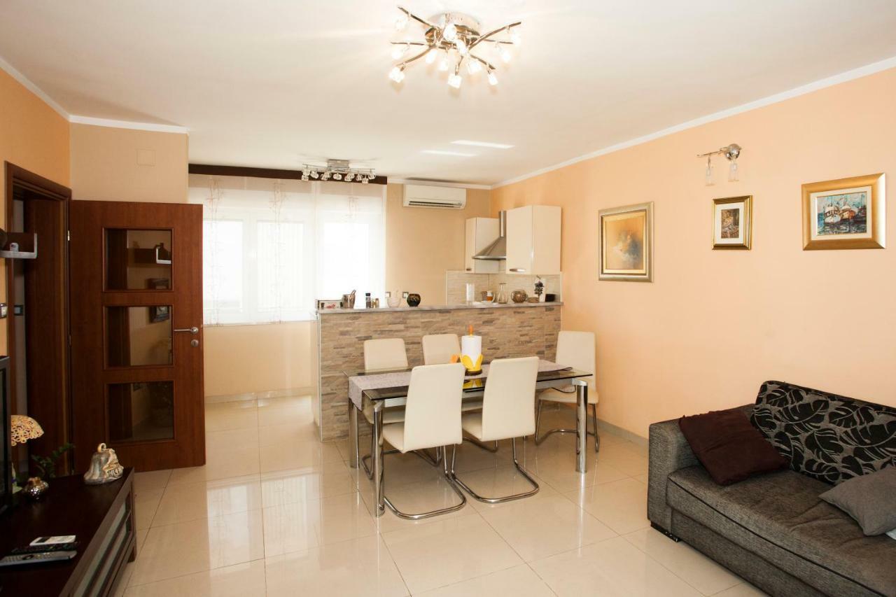 Apartment Dolores Split Dış mekan fotoğraf
